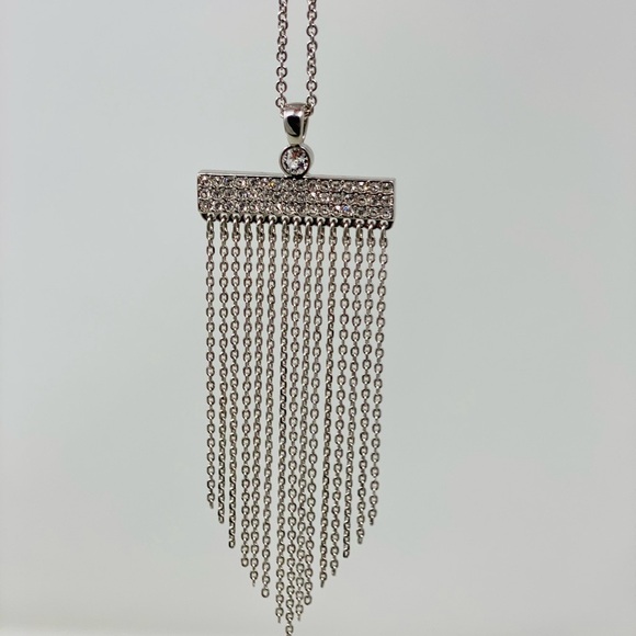 Elegant Touchstone Crystal Silver Tassel Necklace - Picture 3 of 9